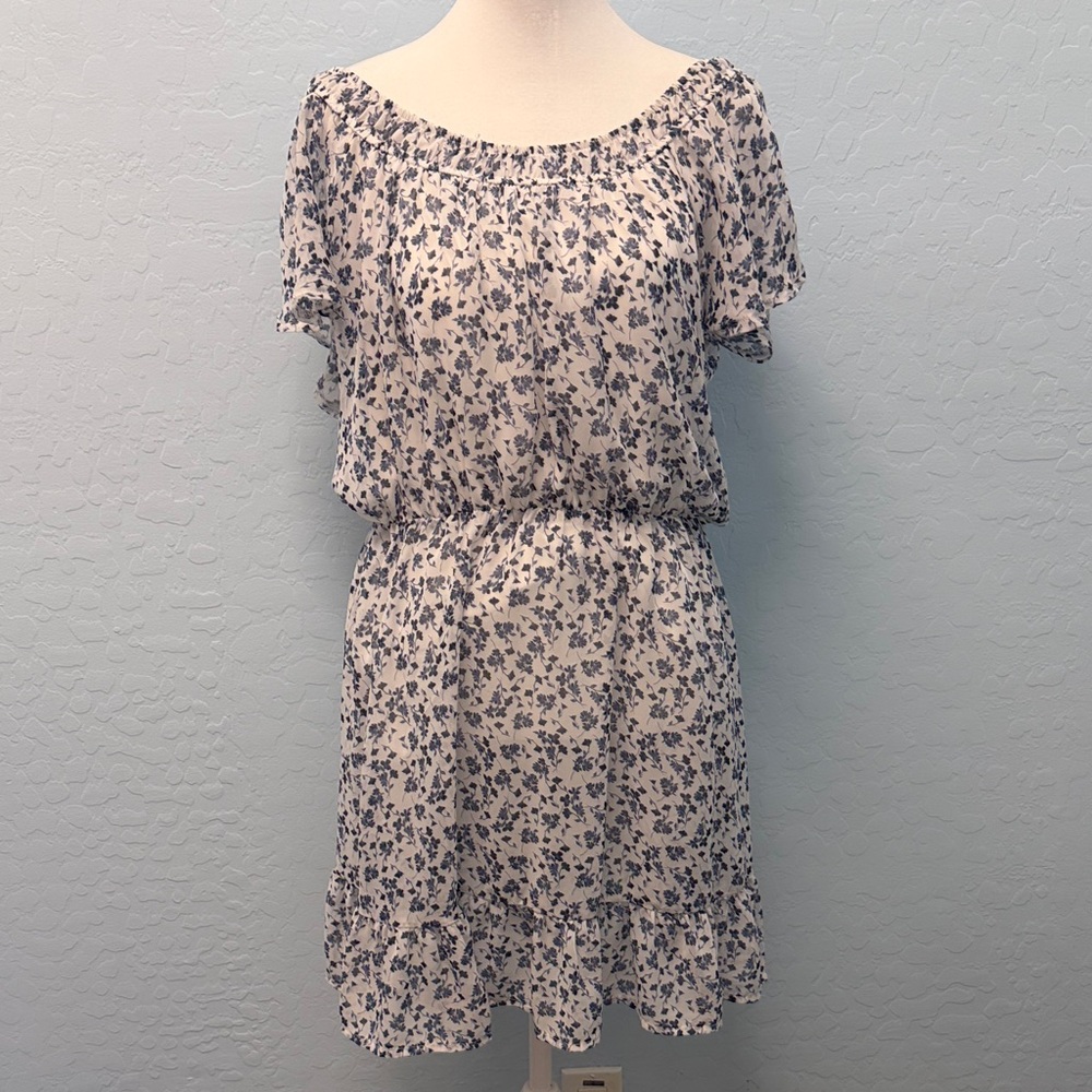 Sienna Sky Light Blue Floral can be worn Off-Shoulder Mini Dress size large